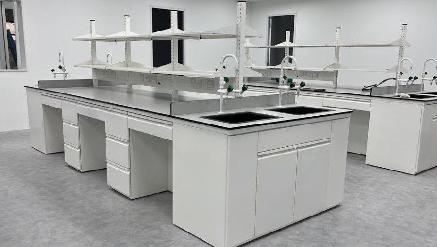 lab-furniture